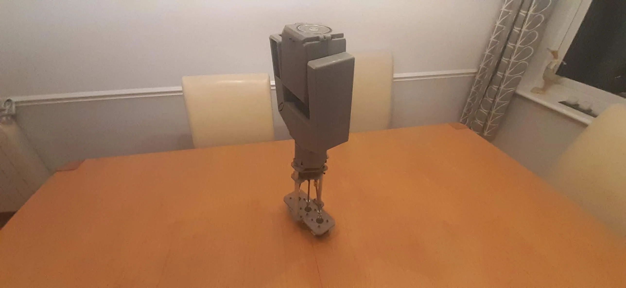 Mk4 arm assembled on table