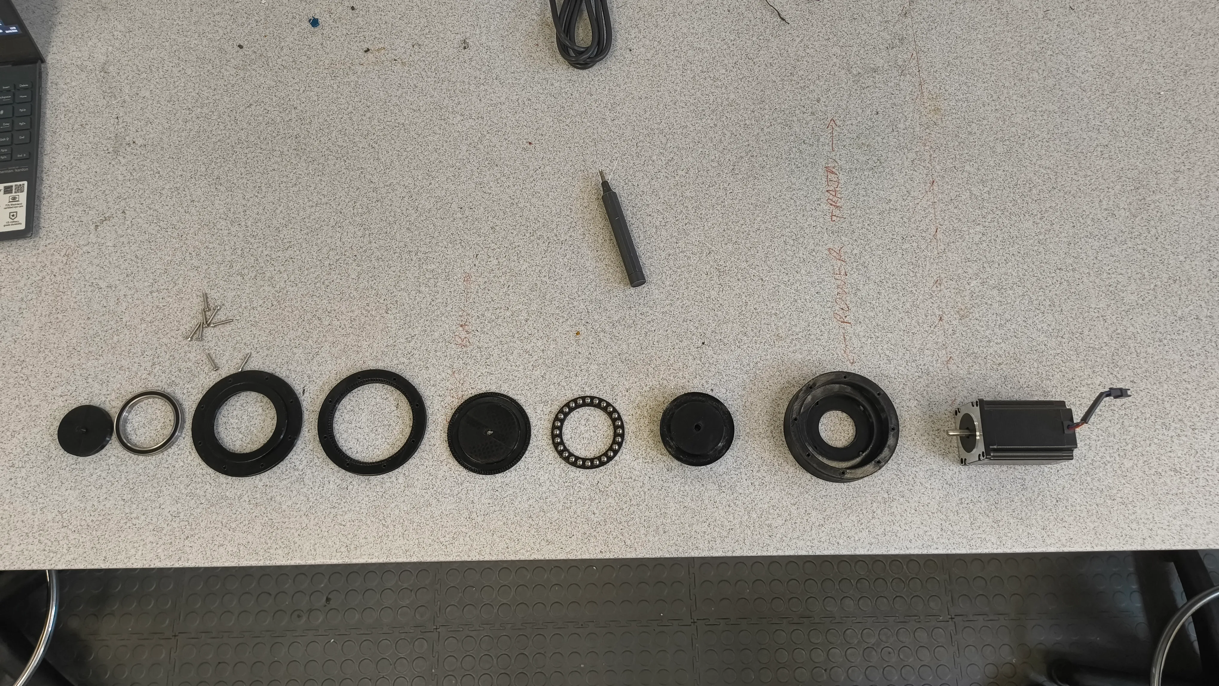 Reducer exploded view — all components laid out